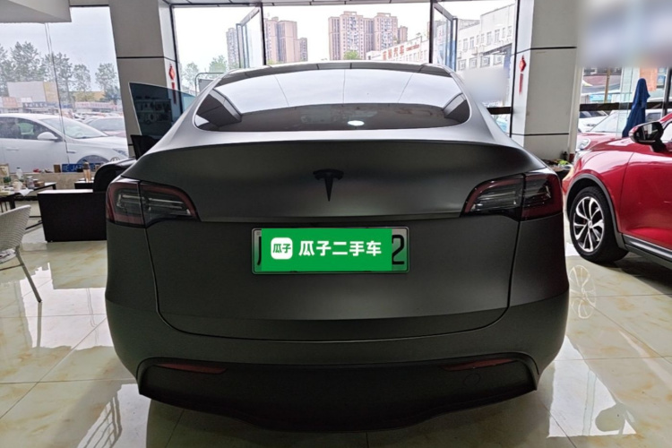 Tesla Model Y 2023 #6 Tesla Model Y 2023 car image #6