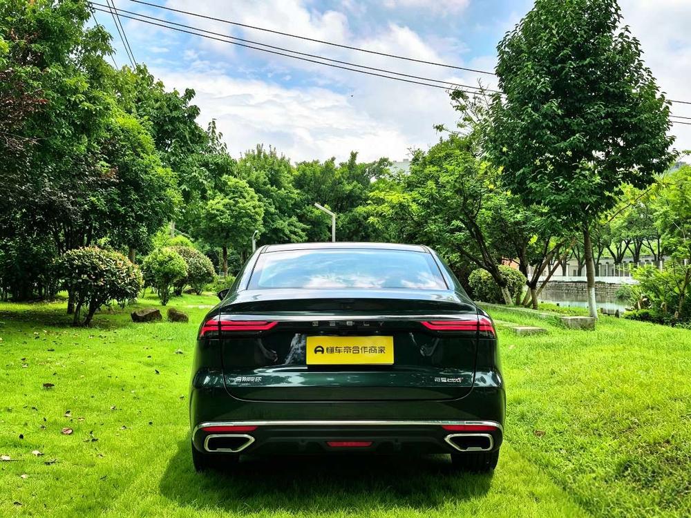 GEELY Emgrand 2025 #5 GEELY Emgrand 2025 car image #5