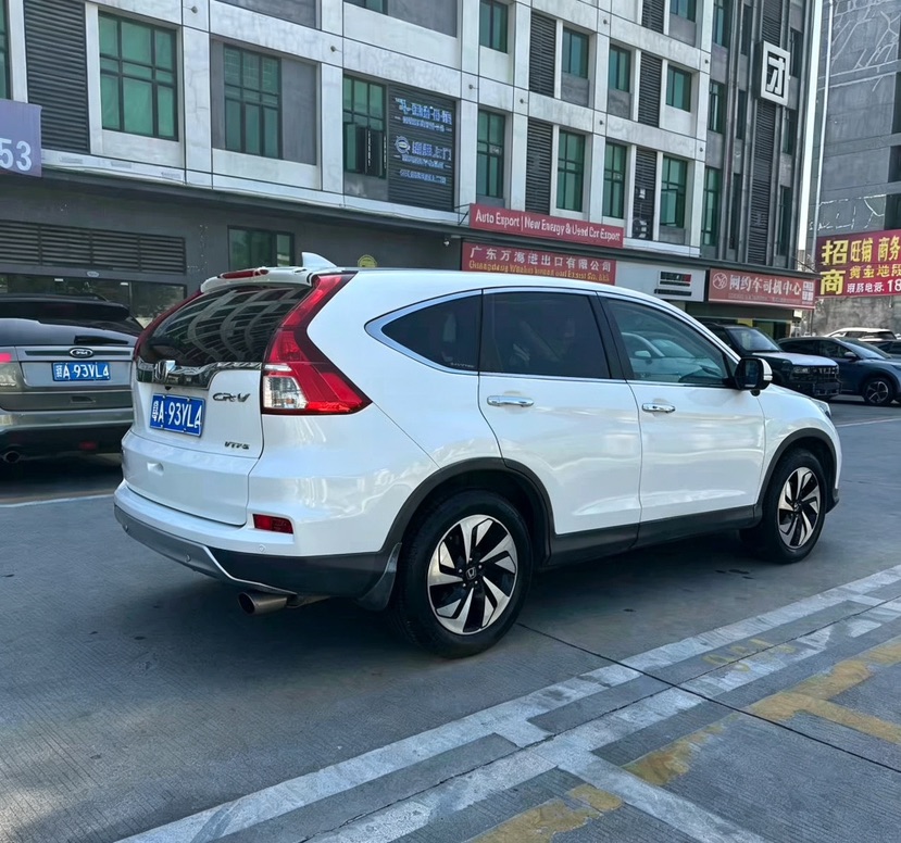Honda CR-V 2016 #10 Honda CR-V 2016 صورة سيارة #10