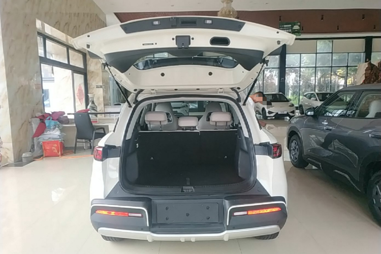 BYD YuanUP 2026 #19 BYD YuanUP 2026 car image #19