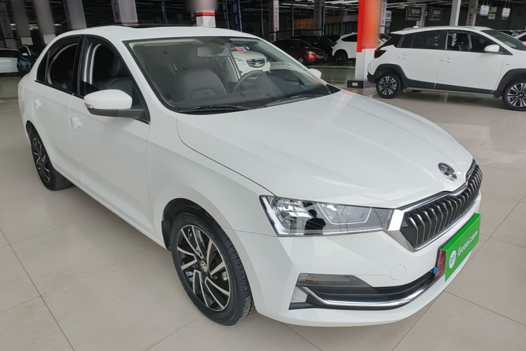 Skoda Rapid 2021 #4 Skoda Rapid 2021 image de voiture #4
