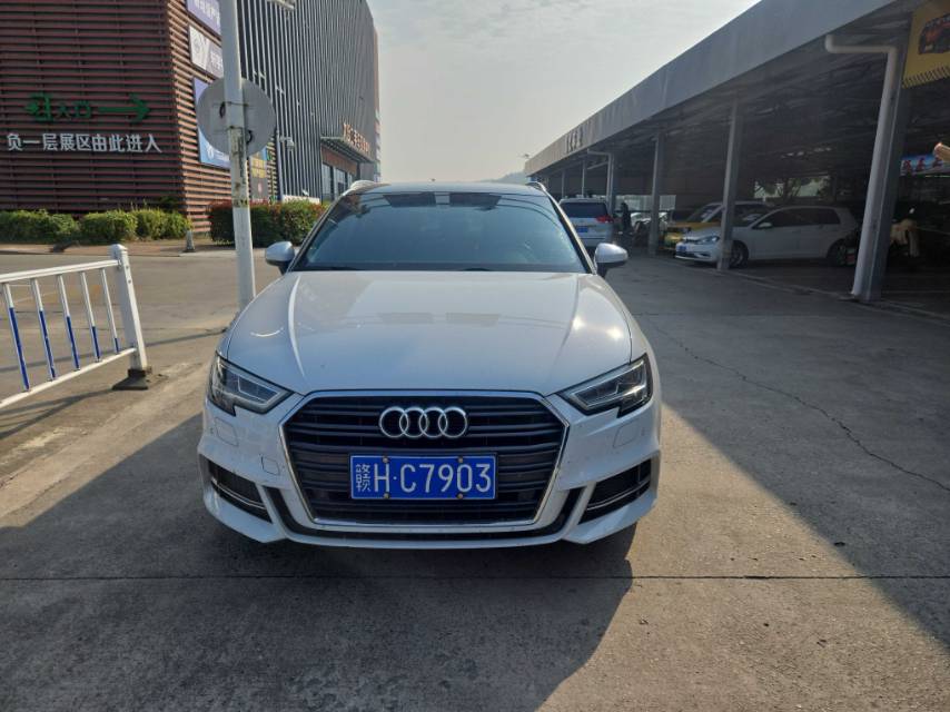 Audi A3 2019 #2 Audi A3 2019 car image #2