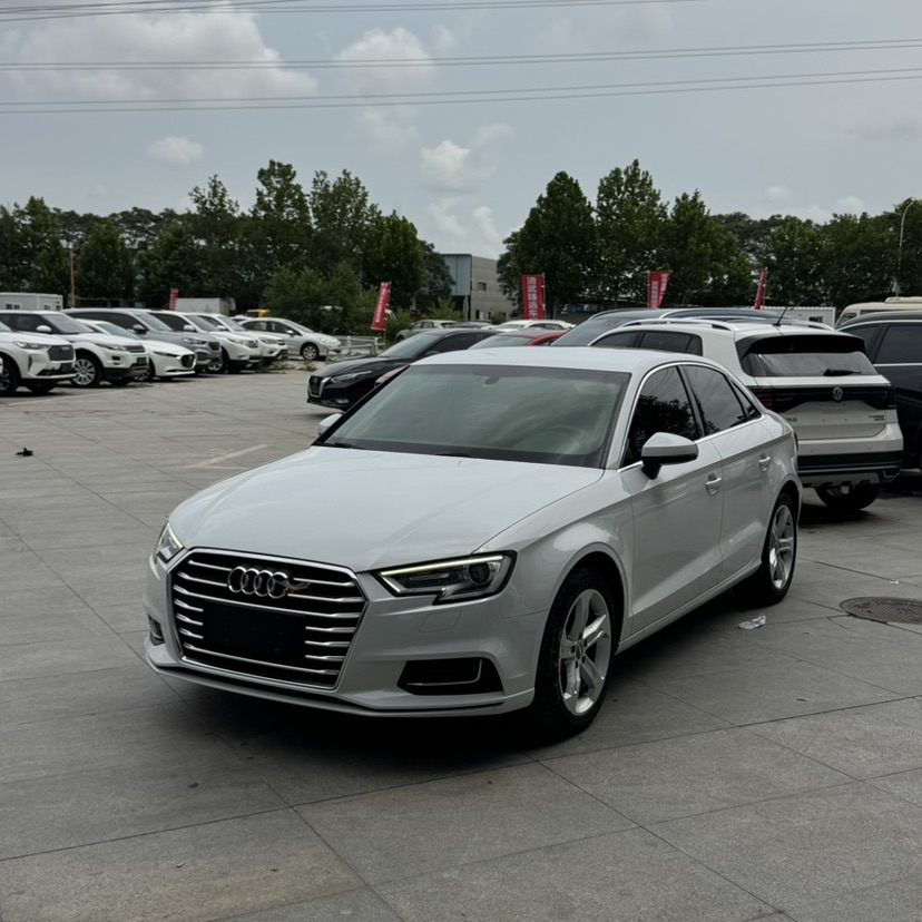 Audi A3 2019 #3 Audi A3 2019 car image #3