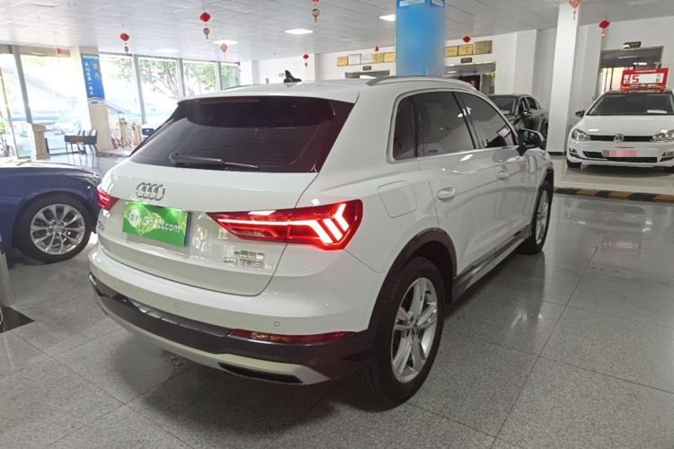 Audi Q3 2020 #7 Audi Q3 2020 car image #7