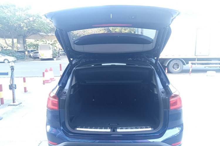 BMW X1 2018 #19 BMW X1 2018 immagine di auto #19