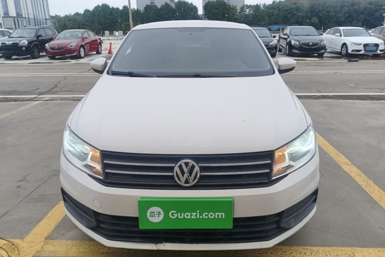 Volkswagen Santana 2018 car image #3
