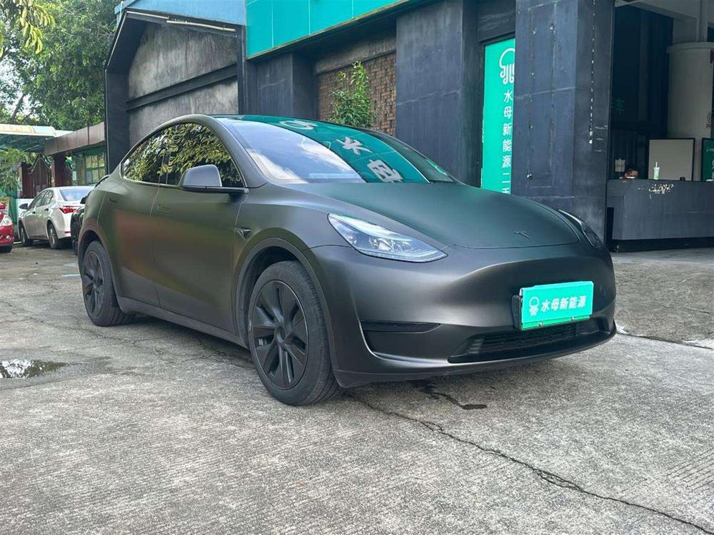 Tesla Model Y 2024 #3 Tesla Model Y 2024 car image #3