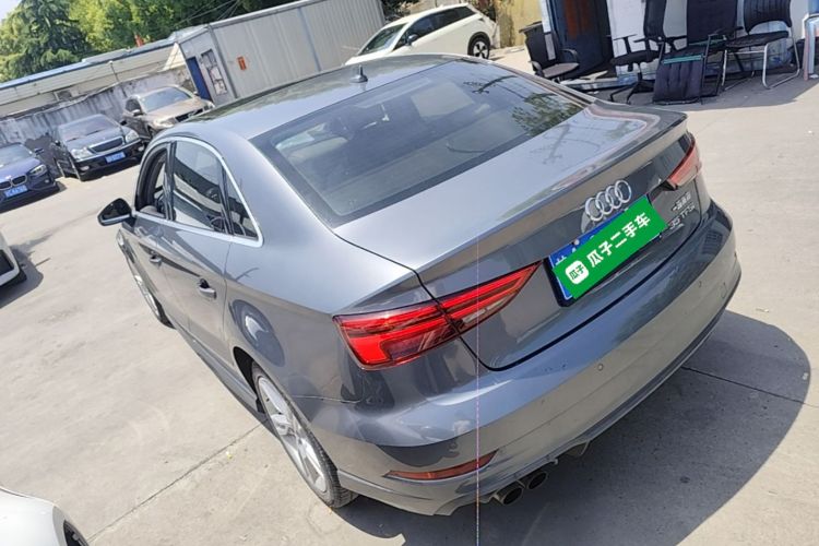 Audi A3 2018 car image #5