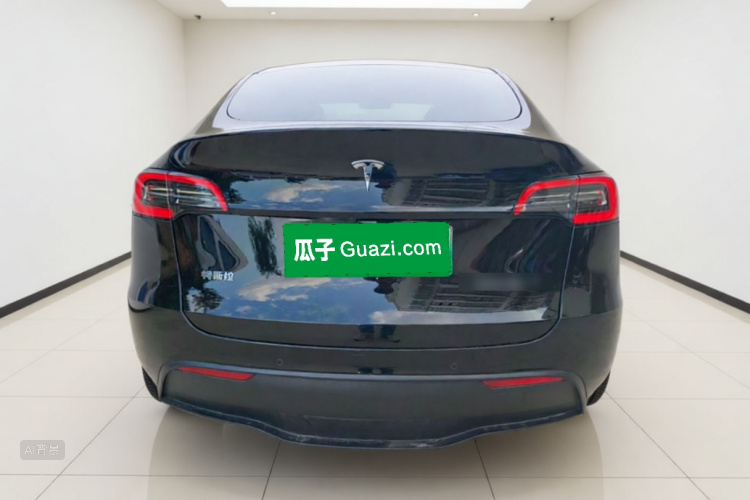 Tesla Model Y 2023 #6 Tesla Model Y 2023 car image #6