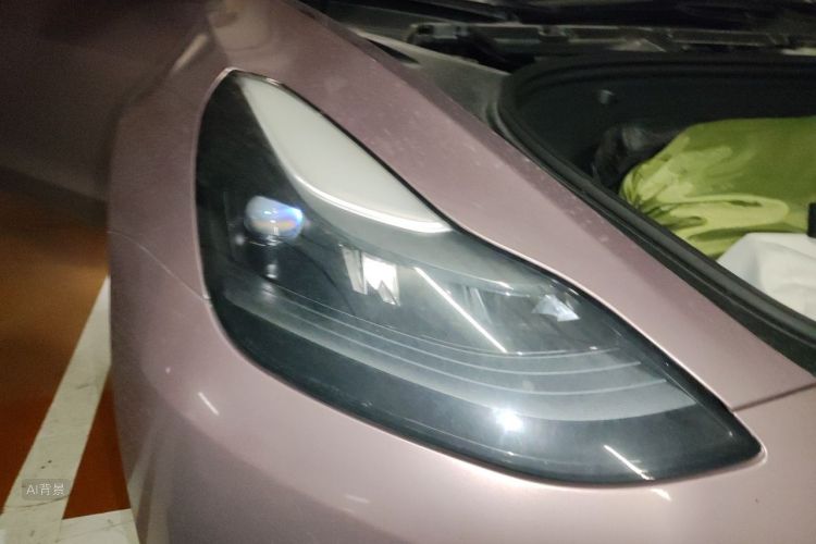 Tesla Model 3 2022 car image #8