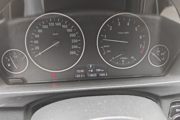 BMW 3 Series 2016 car image #8