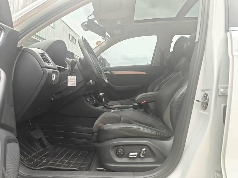 Audi Q3 2016 #4 Audi Q3 2016 car image #4