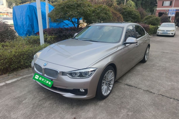 BMW 3 Series 2018 car image #2