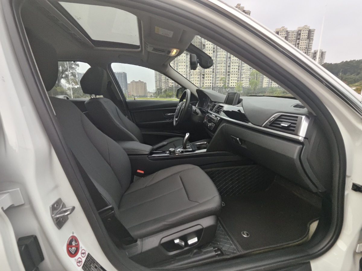 BMW 3 Series 2017 #11 BMW 3 Series 2017 car image #11