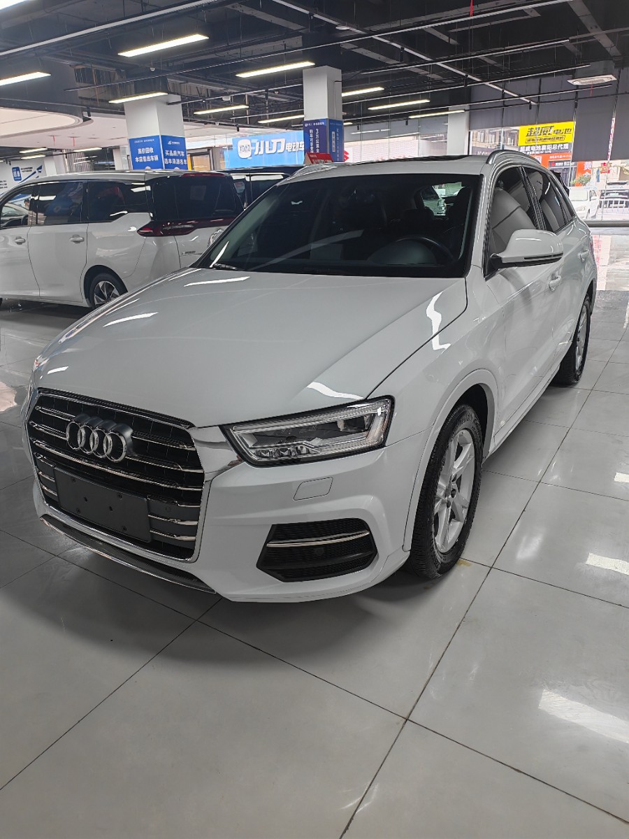 Audi Q3 2018 car image 