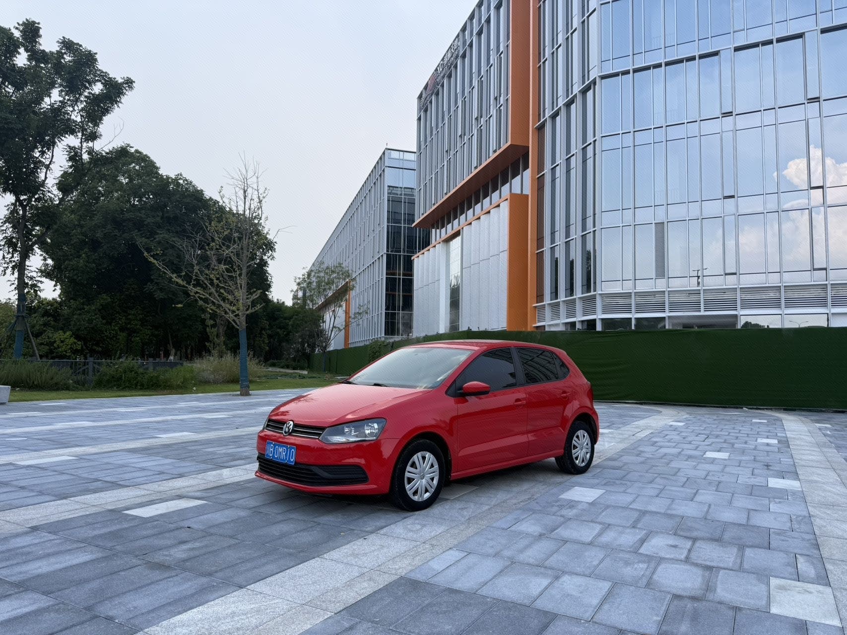Volkswagen Polo 2018 car image 