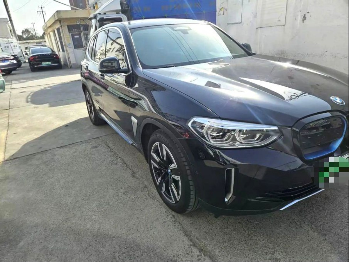 BMW iX3 2021 изображение автомобиля #2