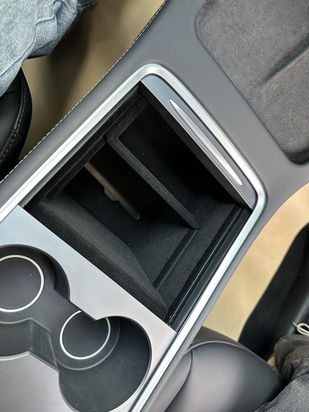 Tesla Model Y 2023 #14 Tesla Model Y 2023 immagine di auto #14