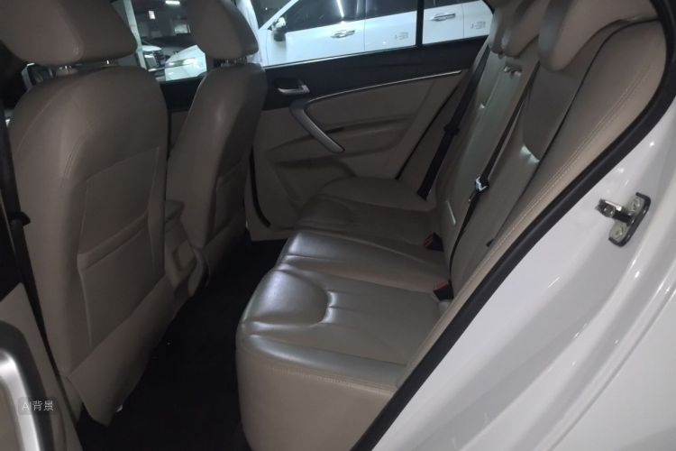 GEELY Emgrand 2016 #19 GEELY Emgrand 2016 car image #19