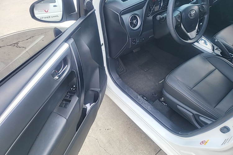 Toyota Corolla 2019 car image #15