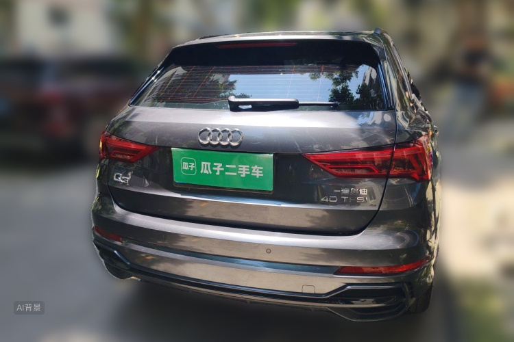 Audi Q3 2020 car image #6
