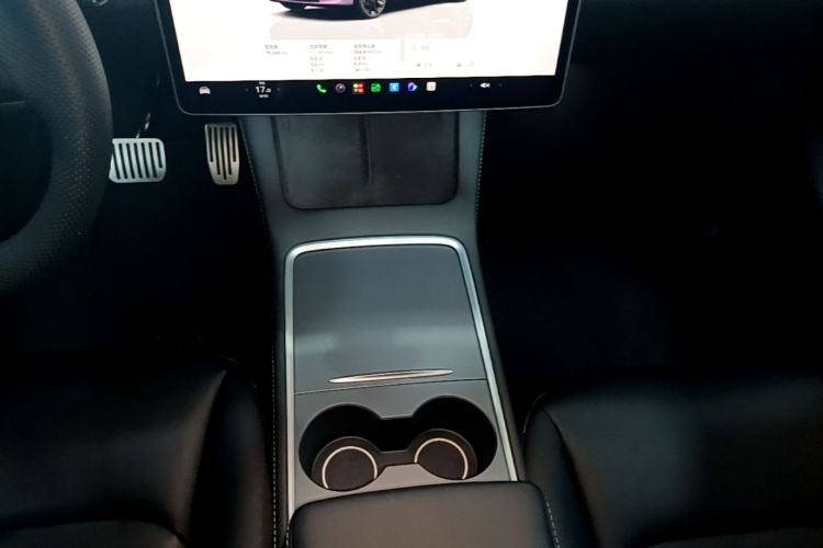 Tesla Model Y 2022 #14 Tesla Model Y 2022 car image #14