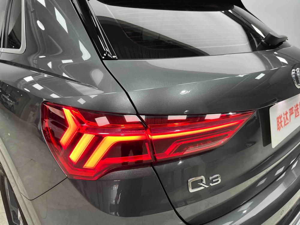 Audi Q3 2022 #9 Audi Q3 2022 car image #9