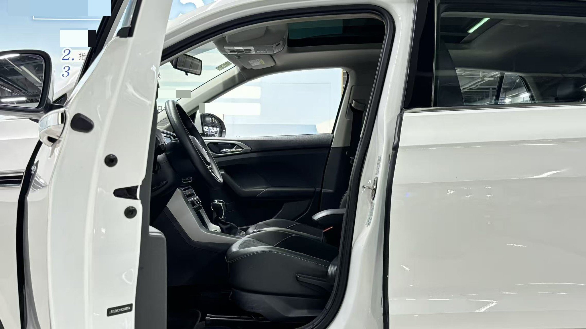 Volkswagen T-Cross 2019 car image #5