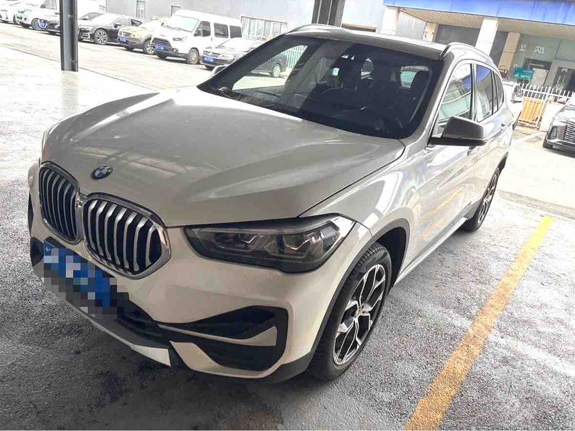 BMW X1 2023 car image 