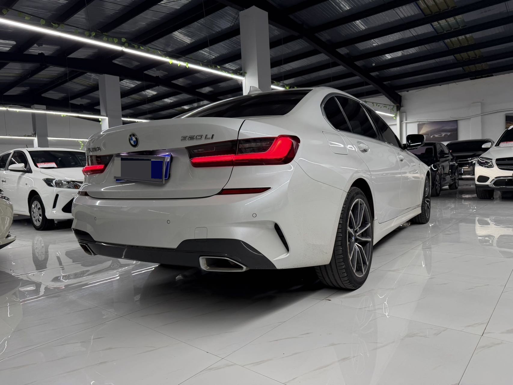 BMW 3 Series 2022 #7 BMW 3 Series 2022 immagine di auto #7