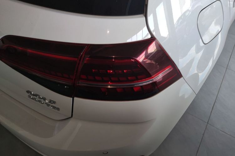 Volkswagen Golf 2018 #8 Volkswagen Golf 2018 car image #8