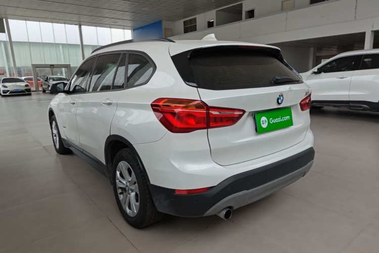 BMW X1 2016 #5 BMW X1 2016 immagine di auto #5