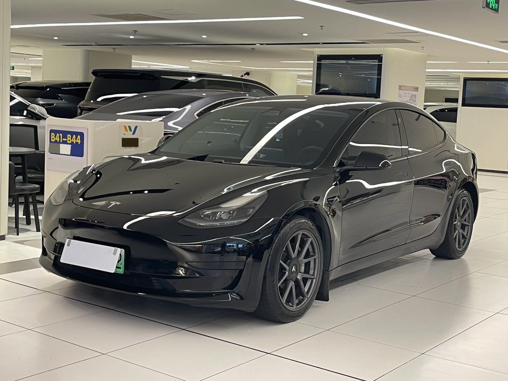 Tesla Model 3 2021 Tesla Model 3 2021 car image