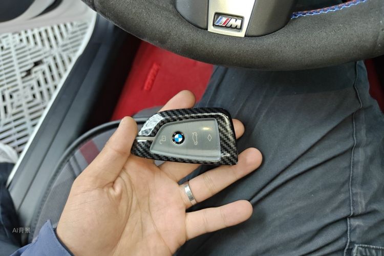 BMW 3 Series 2022 car image #10