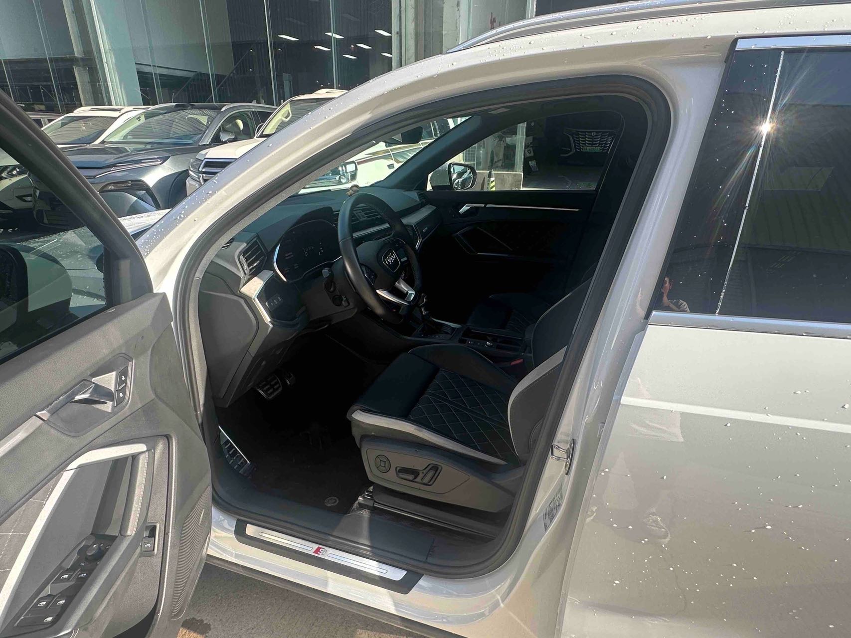 Audi Q3 2024 #4 Audi Q3 2024 car image #4