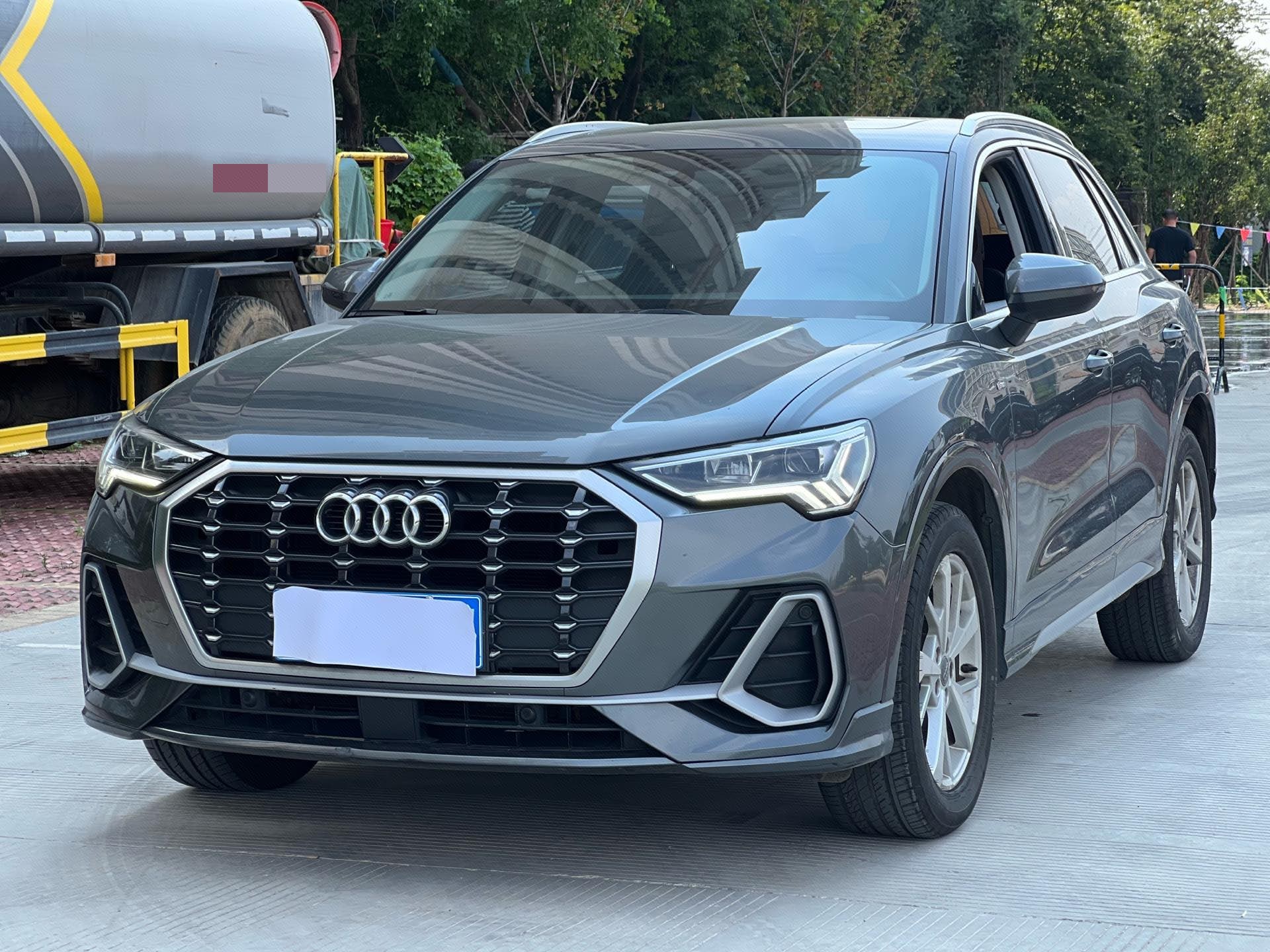 2020 2020 car image