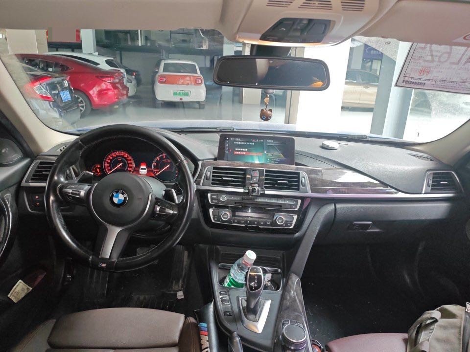 BMW 3 Series 2018 #5 BMW 3 Series 2018 immagine di auto #5