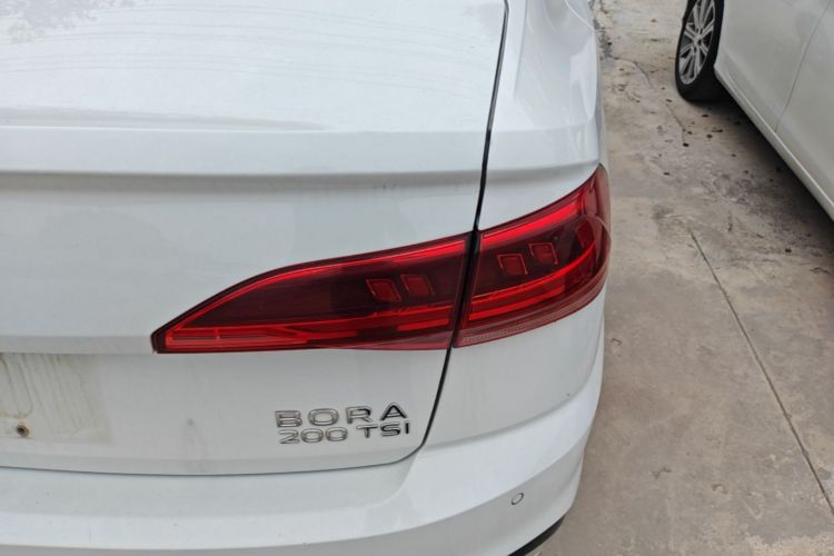 Volkswagen Bora 2023 car image #8