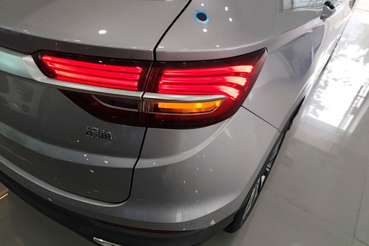 GEELY Coolray 2019 #8 GEELY Coolray 2019 صورة سيارة #8