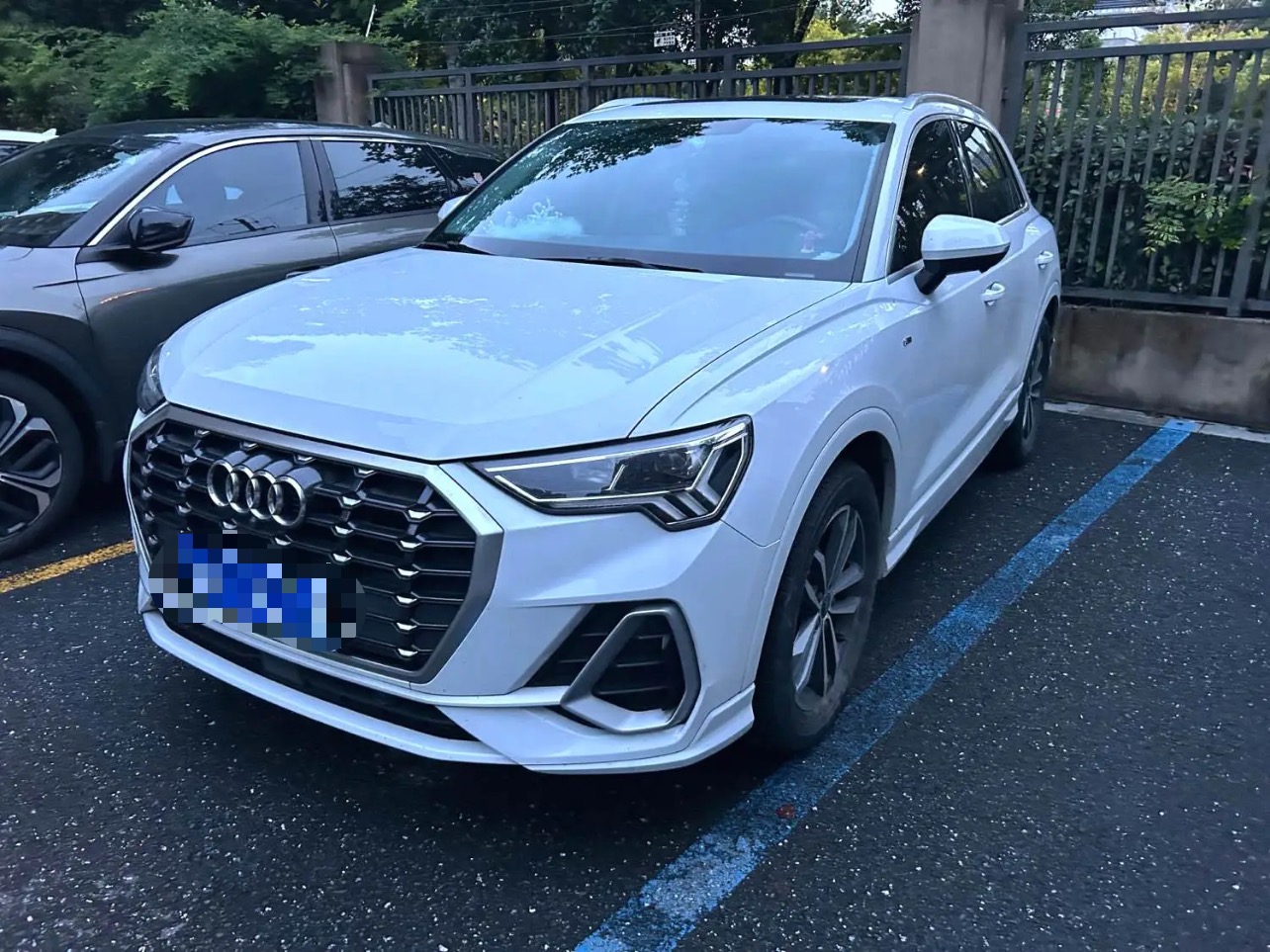 2022 2022 car image
