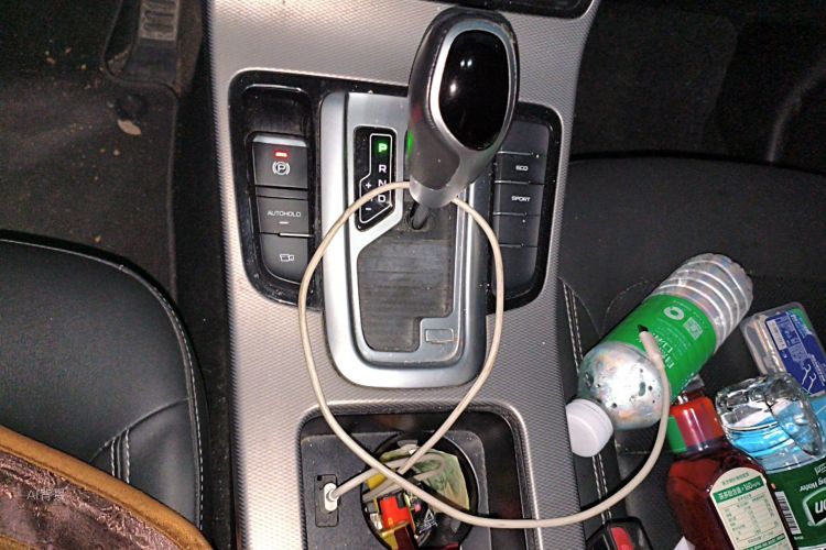 GEELY Emgrand GS 2018 car image #16