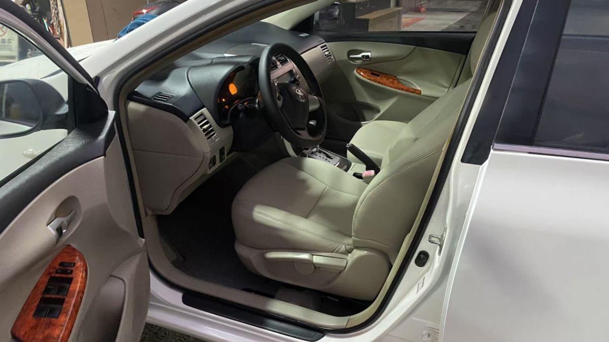 Toyota Corolla 2013 car image #5