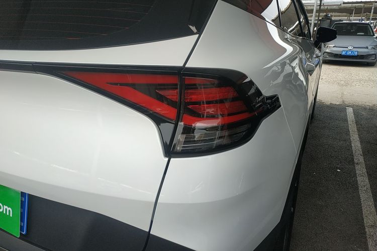 起亚 狮铂拓界 2022 汽车图片 #8