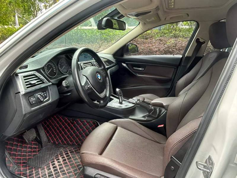 BMW 3 Series 2019 car image #7