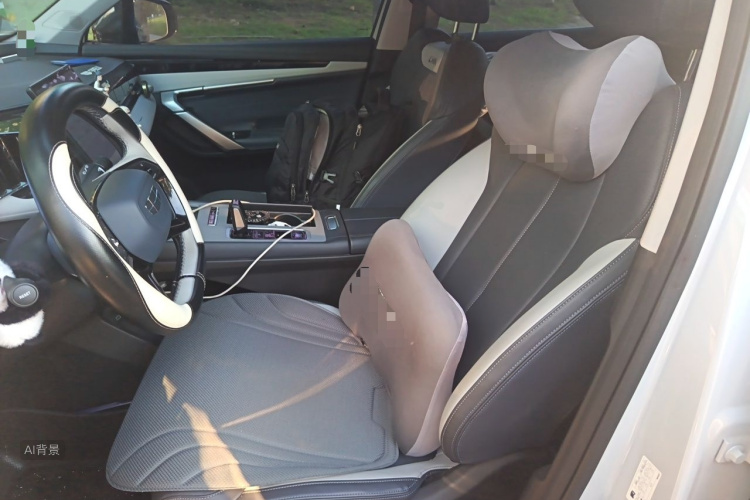 GEELY Boyue L 2024 car image #17