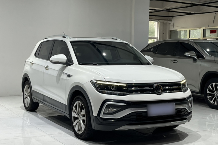 Volkswagen T-Cross 2020 #9 Volkswagen T-Cross 2020 car image #9