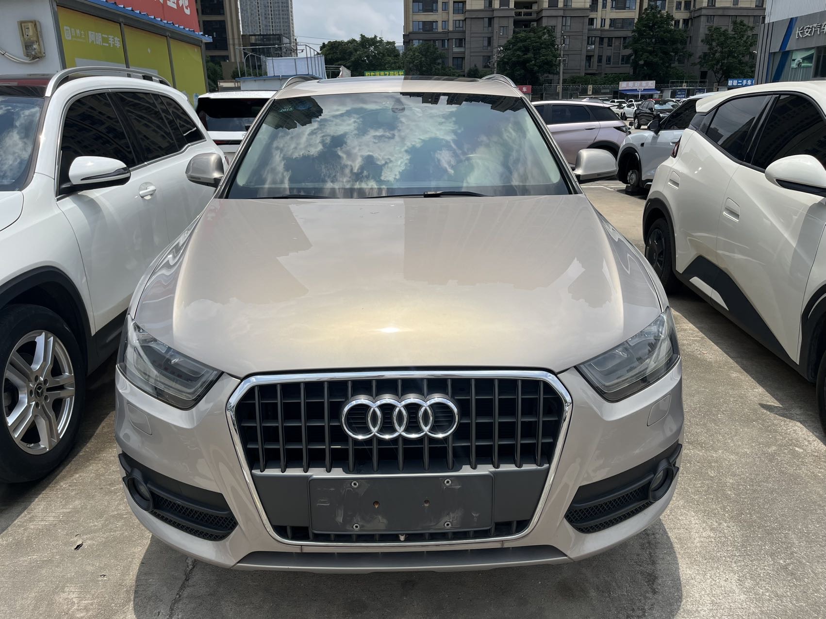 Audi Q3 2013 immagine di auto #2