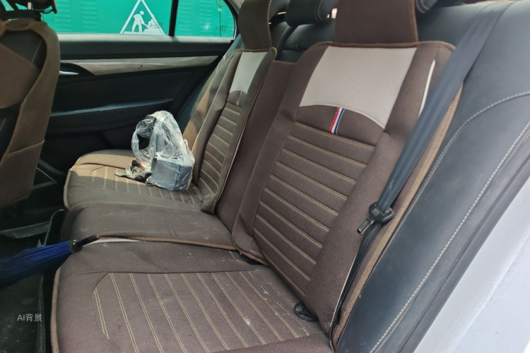 GEELY Emgrand 2020 car image #19