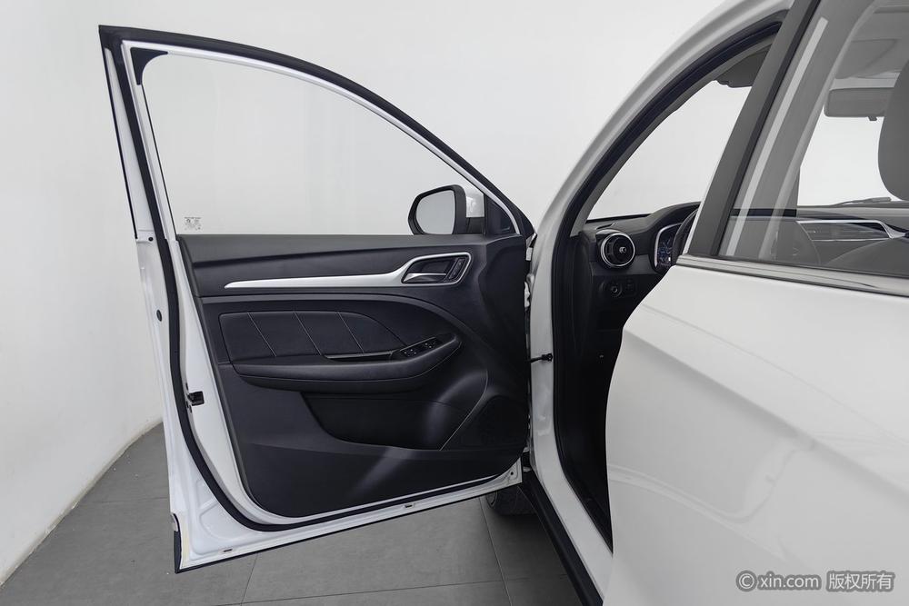 MG ZS 2019 #21 MG ZS 2019 car image #21
