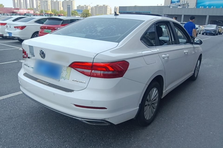 Volkswagen Lavida 2019 #7 Volkswagen Lavida 2019 car image #7